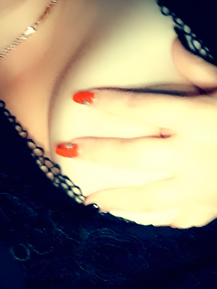 Агнесса привлекательная девушка из Снежинск цена от 3000 руб