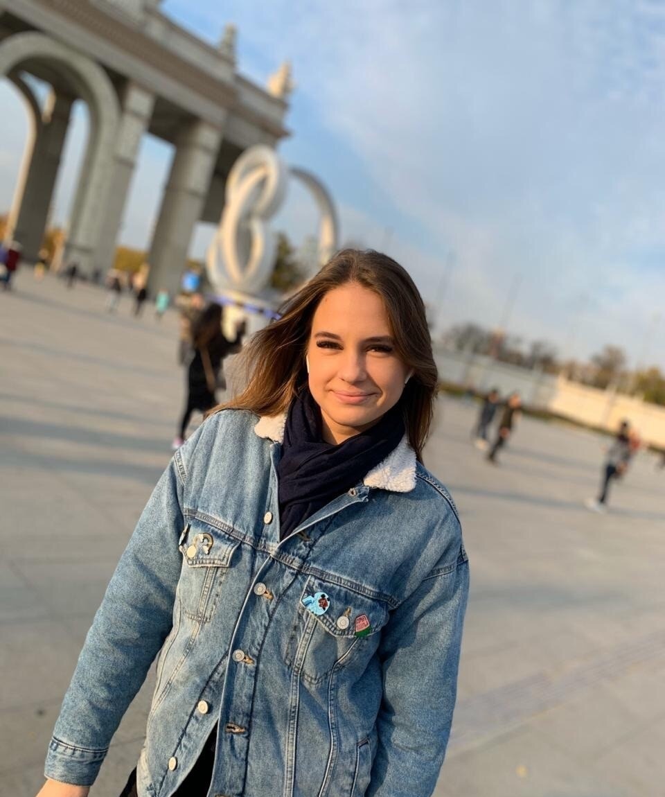 Надежда привлекательная девушка из Снежинск цена от 3500 руб