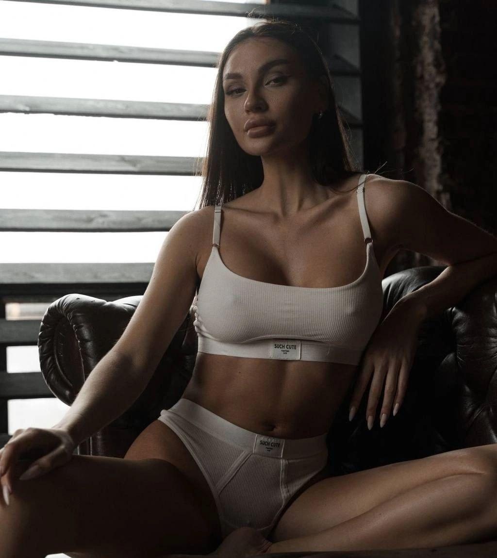 Индивидуалка Александра, доступна для личного знакомства от 11000 руб