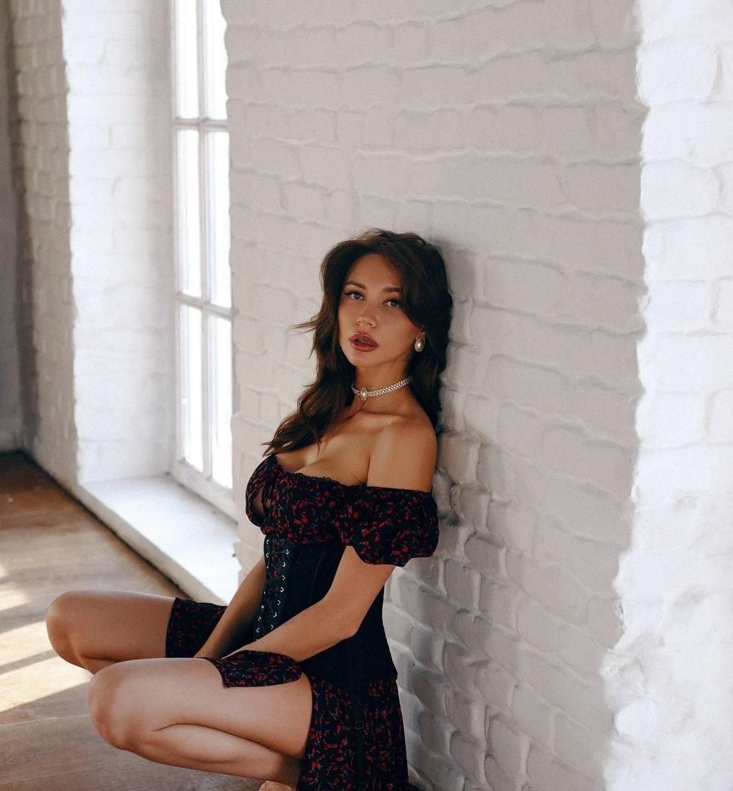 Маргоша привлекательная девушка из Снежинск цена от 6000 руб