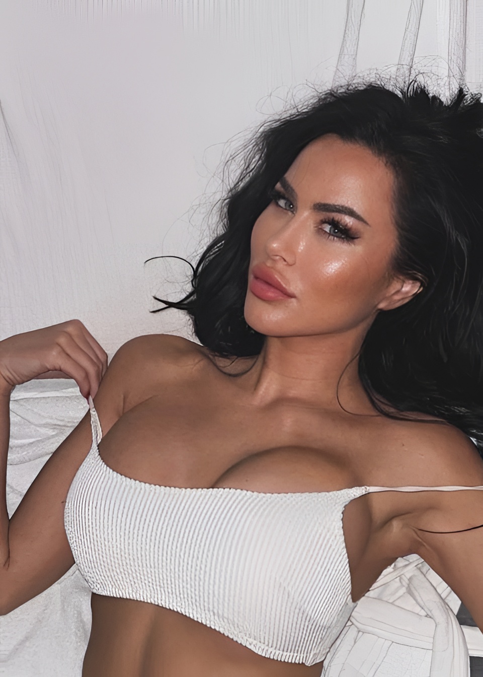 АВРОРА ТОП привлекательная девушка из Снежинск цена от 18000 руб