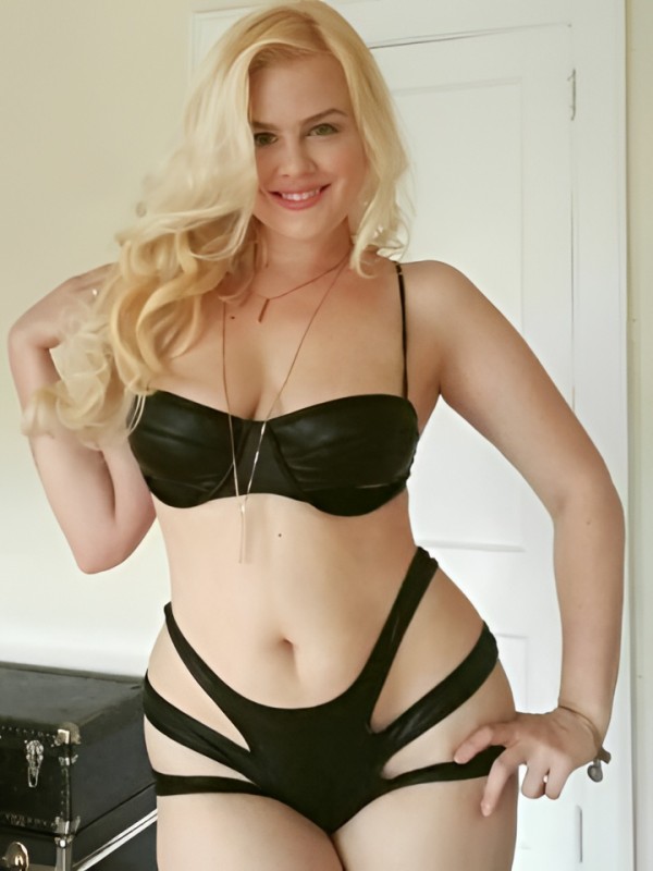 Ангелина из Снежинск